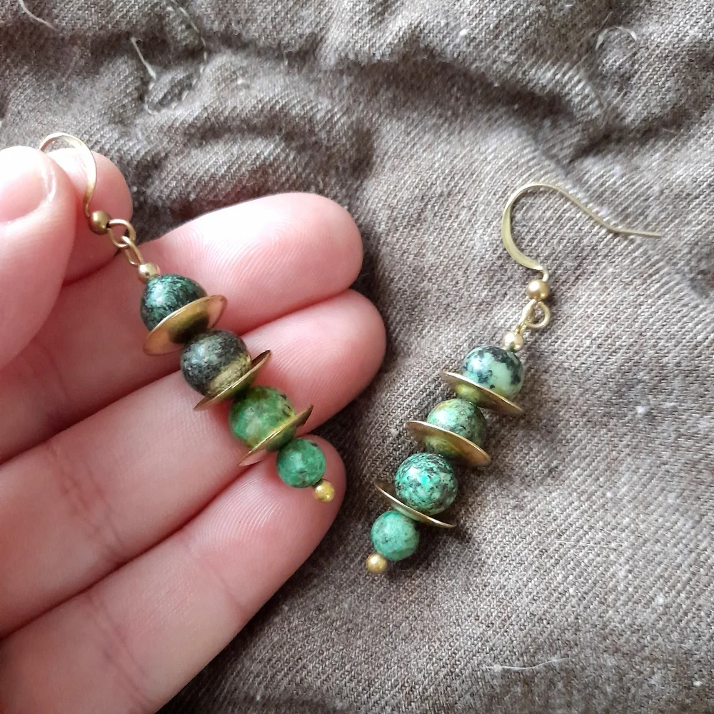 SOLD! African Turqoise 'Saucer' Earrings - Picture 3 of 3